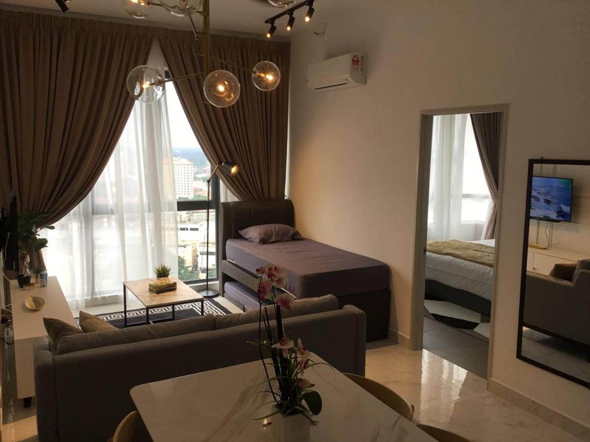 Mizrai Troika Homestay With Kota Bharu City View ภายนอก รูปภาพ