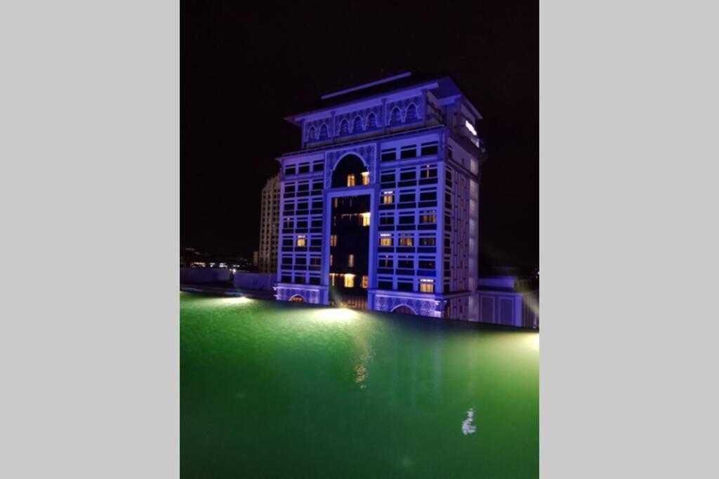 Mizrai Troika Homestay With Kota Bharu City View ภายนอก รูปภาพ